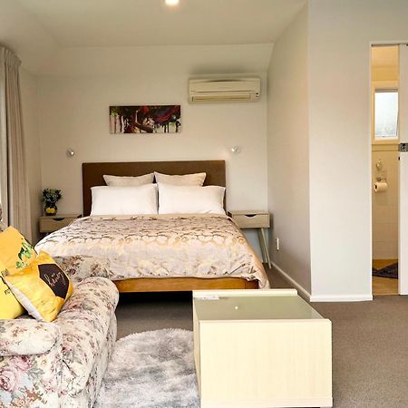 Cozy And Sunny Room Near City To Seapath クライストチャーチ エクステリア 写真