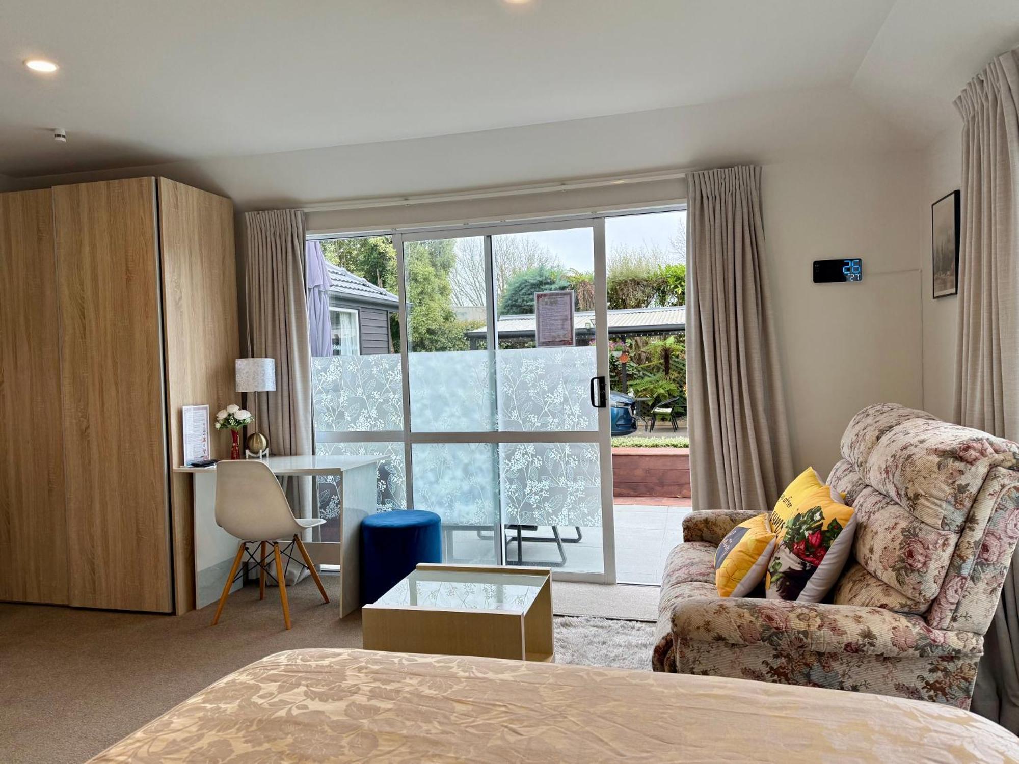 Cozy And Sunny Room Near City To Seapath クライストチャーチ エクステリア 写真
