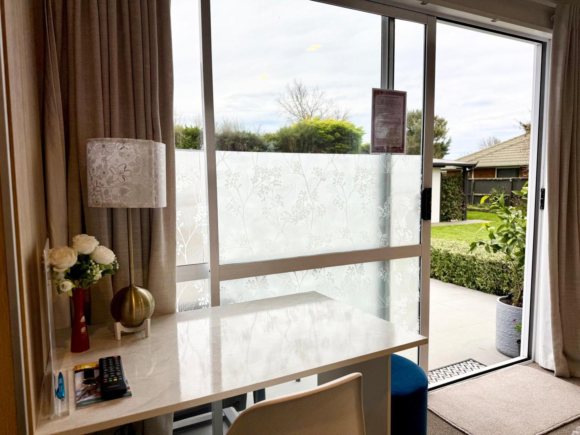 Cozy And Sunny Room Near City To Seapath クライストチャーチ エクステリア 写真